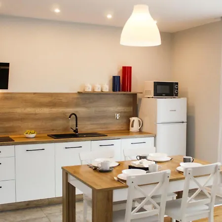 Ξενοδοχείο με διαμερίσματα Szarotka 3*