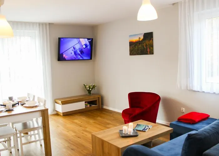 Aparthotel Szarotka 3*